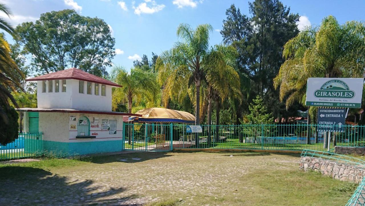 Parque Girasoles Balneario & Cabanas San Francisco Del Rincon Exterior photo